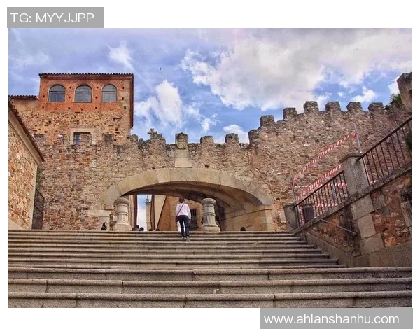 探索埃斯特旺的魅力与历史:一段不可错过的文化之旅